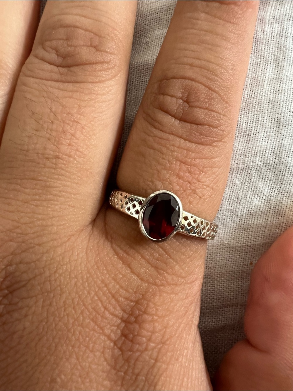 Sterling Silver Garnet Oval Ring - Deep Red Gem